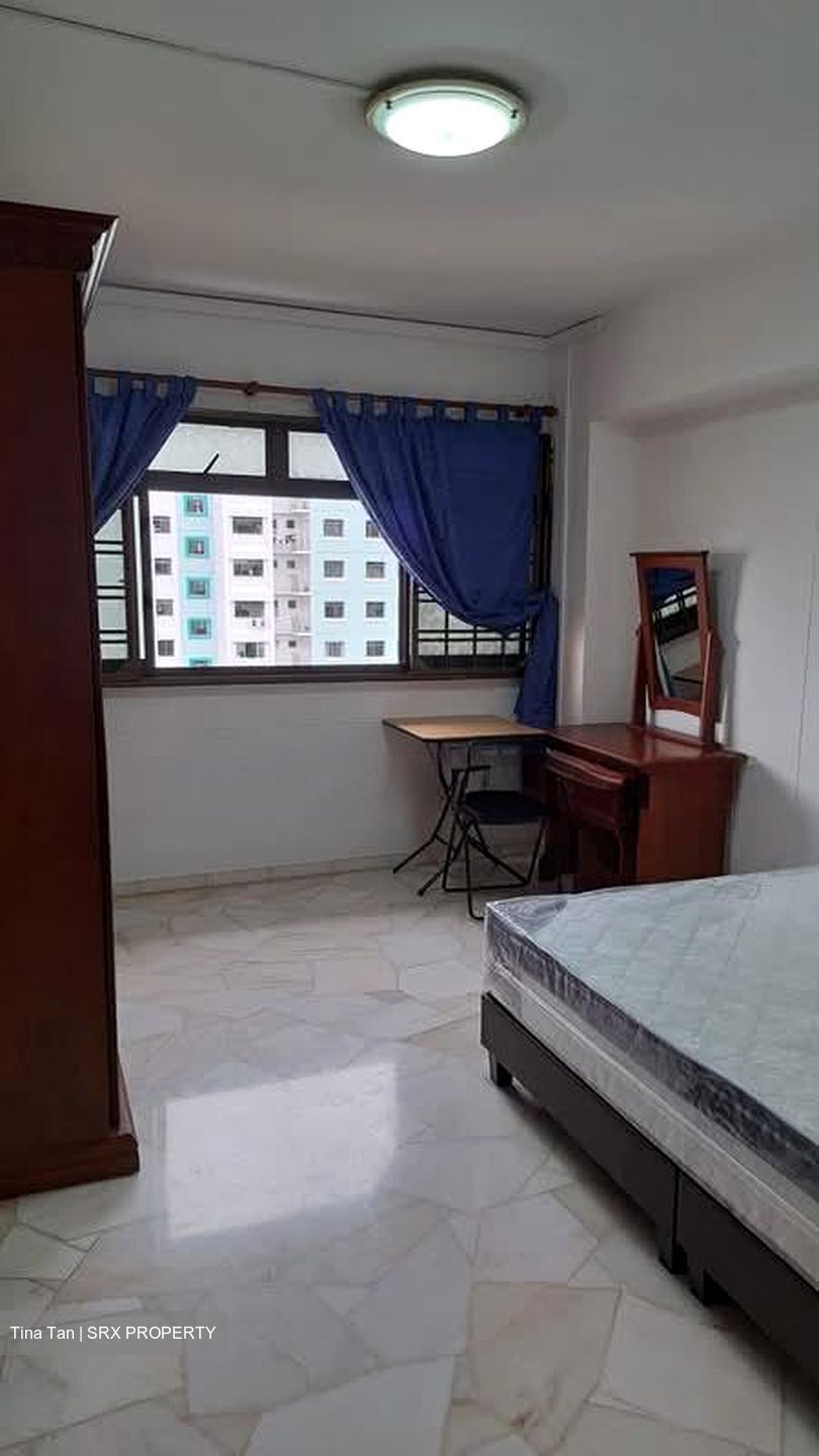 Blk 239 Compassvale Plains (Sengkang), HDB 5 Rooms #558335501